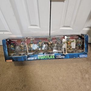 Ninja turtle complete set featuring Leonardo